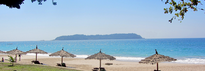 Burma Ngapali Beach