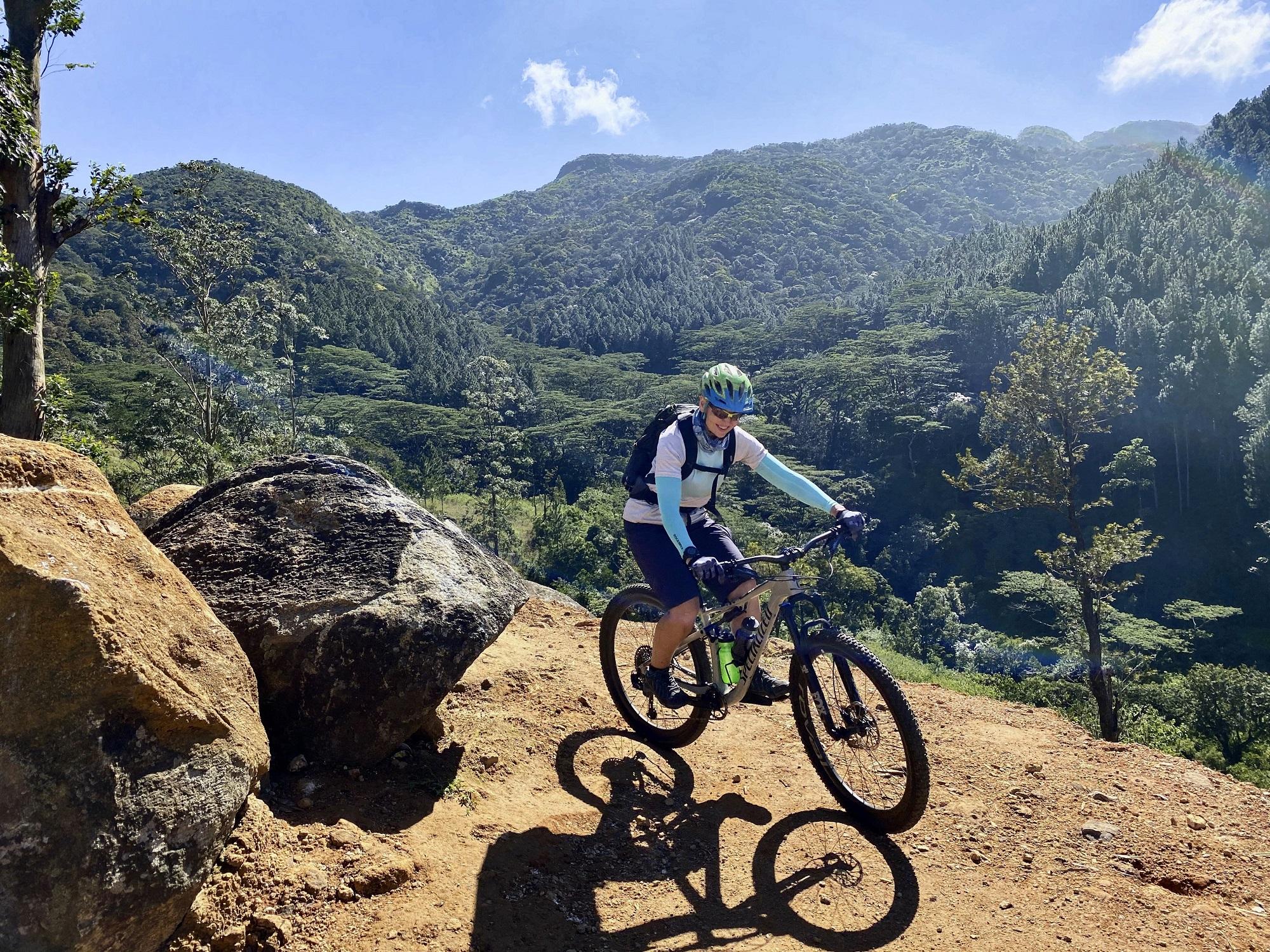 Cycling Holidays in Sri Lanka - Off-Road Trails surrounded by lush mountainous terrain
