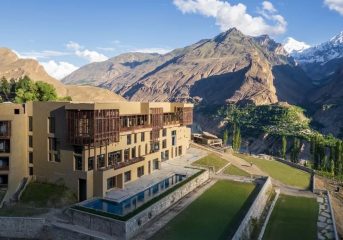 Karimabad - Serena Hotel