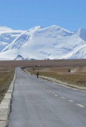 Lhasa to Kathmandu Cycling Holiday 33