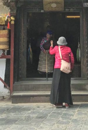 Lhasa to Kathmandu Cycling Holiday 36