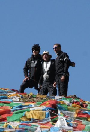 Lhasa to Kathmandu Cycling Holiday 7