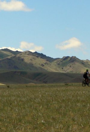 Mongolia Gobi Cycling Holiday 15