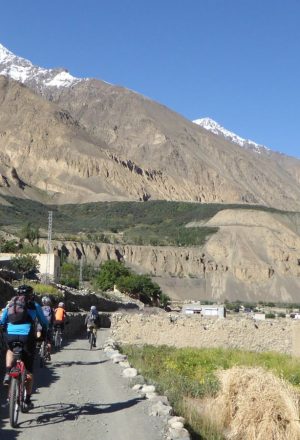 Pakistan - The Old Silk Route Cycling Holiday 11