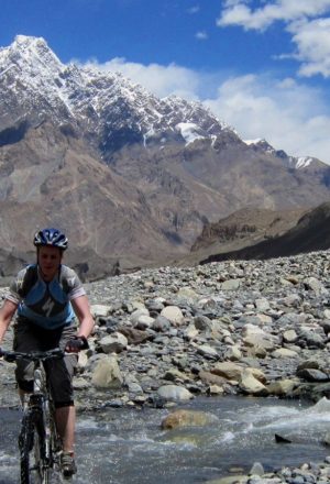 Pakistan - The Old Silk Route Cycling Holiday 59