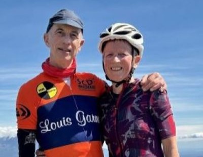 5 star review from Elizabeth Mcgready, Warwick, England, UK