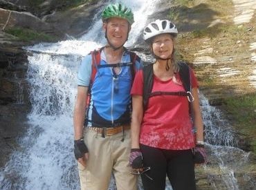 5 star review from Henriette and Geoff, London, England, UK