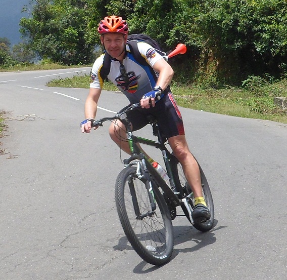 4 star review from Ray Knowles, Morwenstowe